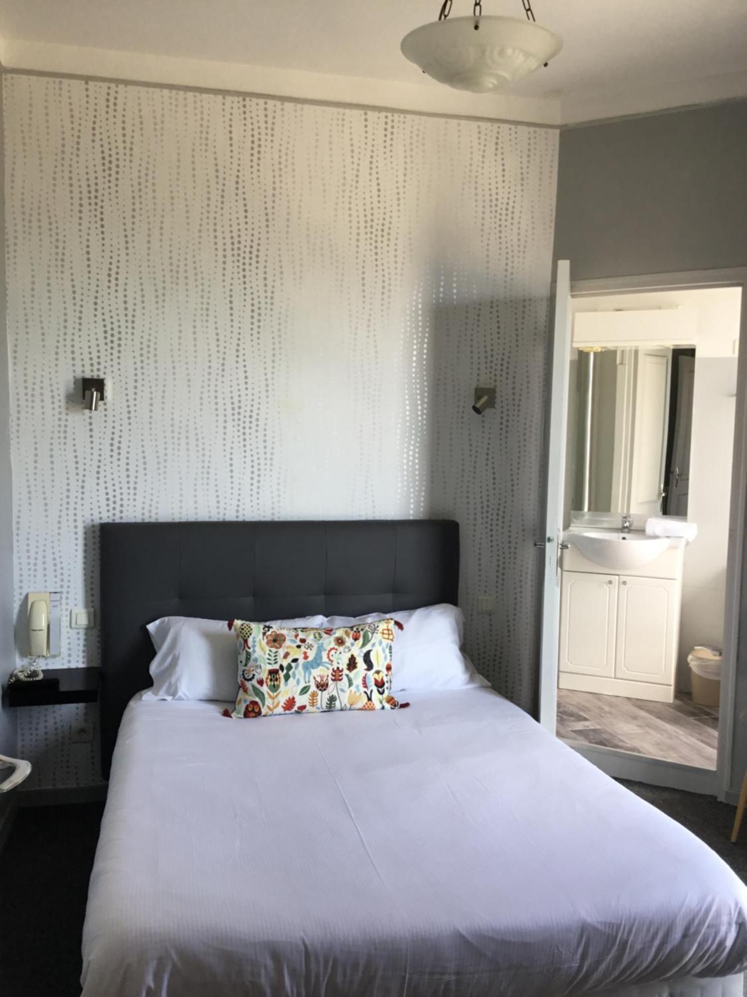 Hotel Le Pont Napoleon La Celle-sous-Gouzon Eksteriør bilde